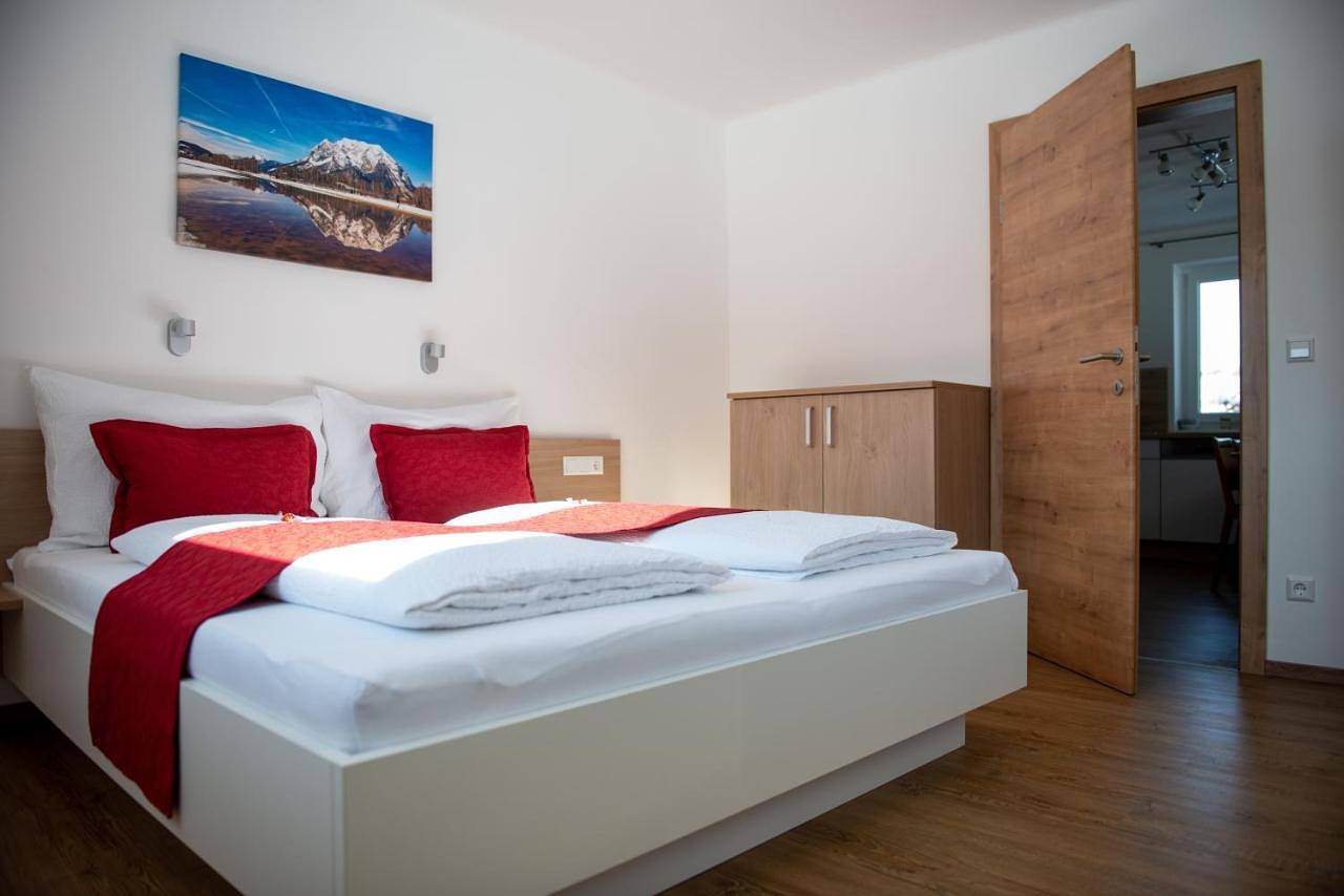 Ganze Wohnung, Grimming-Panorama in Rottenmanner und Wölzer Tauern, Öblarn