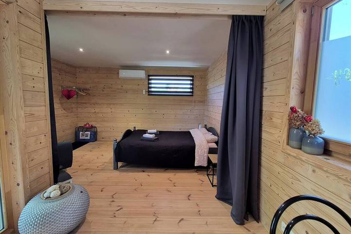 Schönes Tiny House in Chimay in Chimay, Hennegau