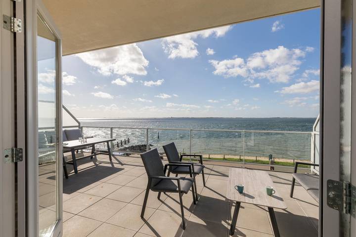 Ferienhaus für 4 Personen, mit Balkon und Seeblick sowie Balkon/Terrasse in Zeeland - 3