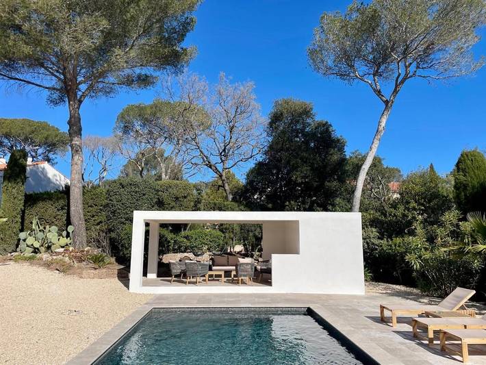 Villa pour 8 personnes, avec vue ainsi que jardin et piscine dans Boulouris - 2