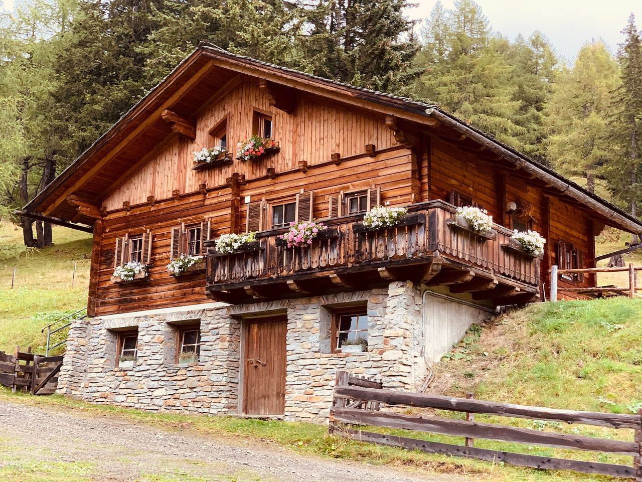 Gipper, Almhütte in Heiligenblut, Oberkärnten