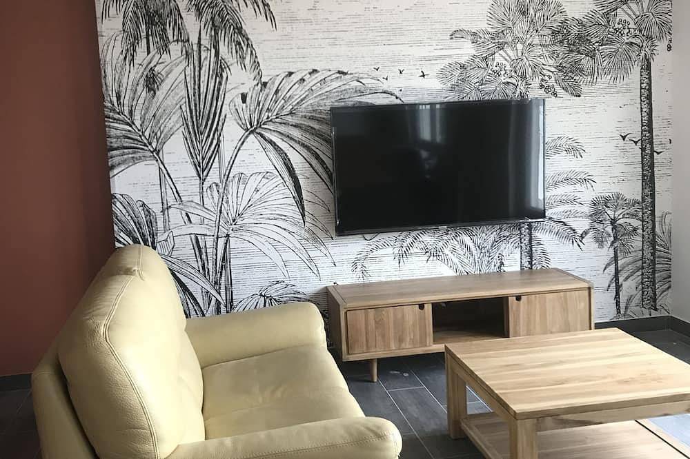 Appartement Chaleureux au 1er Étage D'une Villa, Quartier Calme et Résidentiel in Saint-Paul-Trois-Châteaux, Nyons region