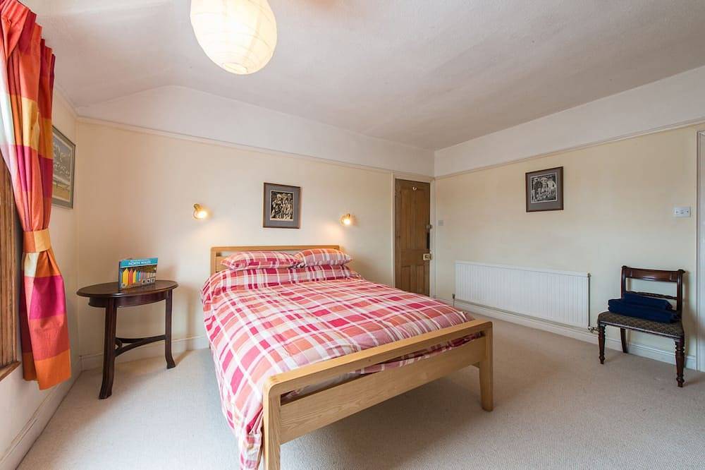 Entire apartment, Glorious Views And Elegant Comfort In One Of North Wales's Best Kept Secrets. in Deganwy, Conwy region
