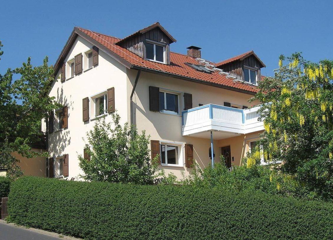 Ganze Ferienwohnung, Haus Holzheimer mit Blick auf die Rhön in Bad Kissingen, Rhön-Bayern