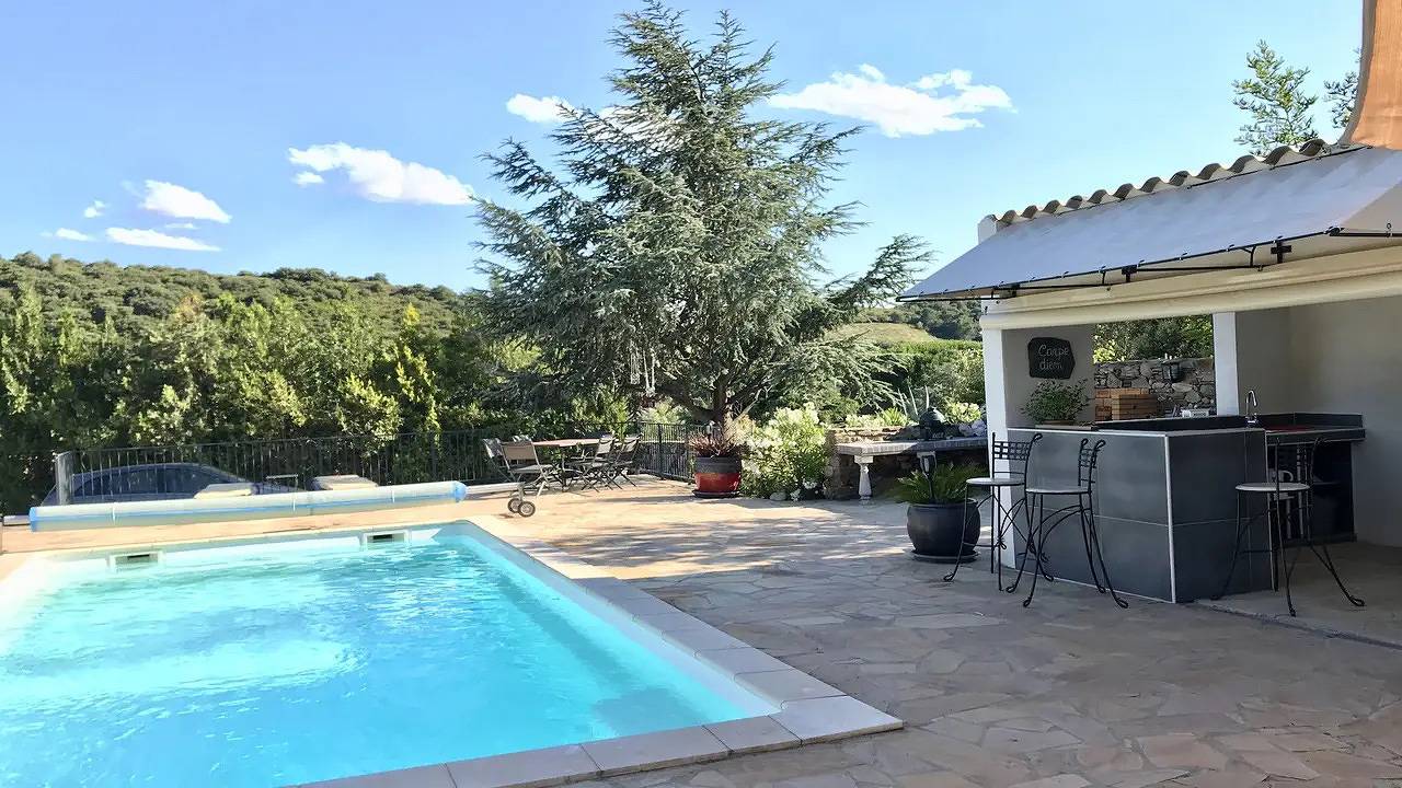 Villa für 6 Personen (100 m²) in Roquebrun in Roquebrun, Béziers und Umgebung