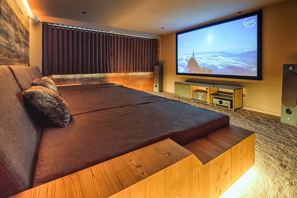 Aikoa: Regenerative Mountain Hideaway, Chamonix Lux Ecolodge, spa, pool, sauna in Les Grandes Montets, Chamonix