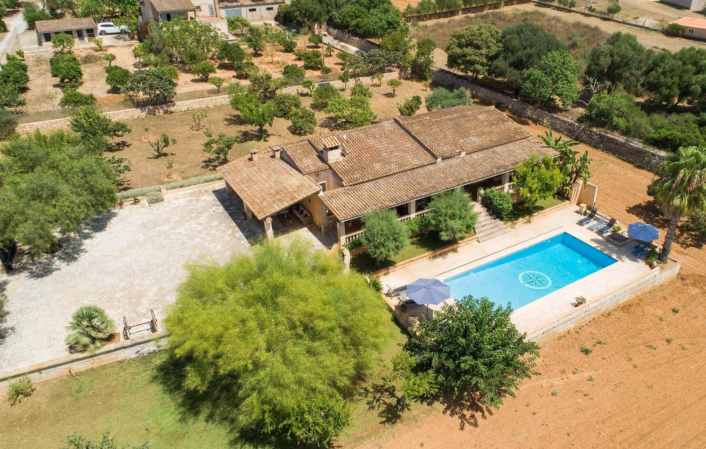 Gemütliche Wohnung mit Pool und Terrasse, 1 km von Son Talent entfernt in Son Talent, Manacor