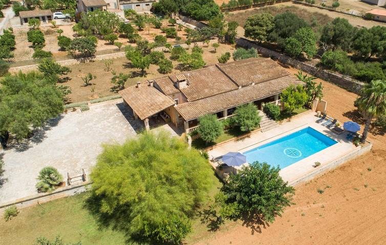 Ferienhaus für 8 Personen, mit Terrasse in Manacor