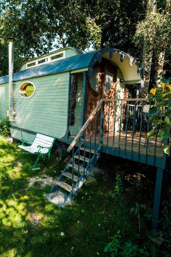 Camping für 2 Personen, mit Terrasse und Ausblick in Bayerisch Schwaben