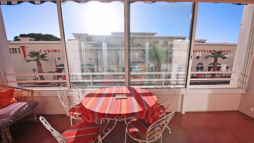 Location de vacances pour 7 personnes, avec terrasse, adapté aux familles à Sainte-Maxime