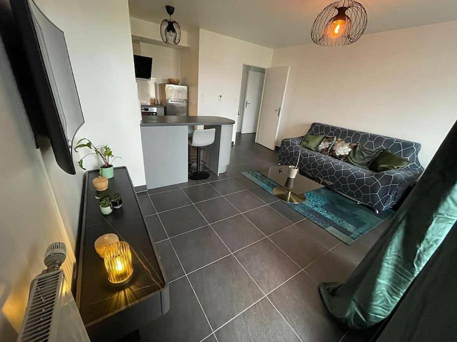 Appartement entier, One-Bedroom Apartment in Bois-Colombes, Hauts-de-Seine