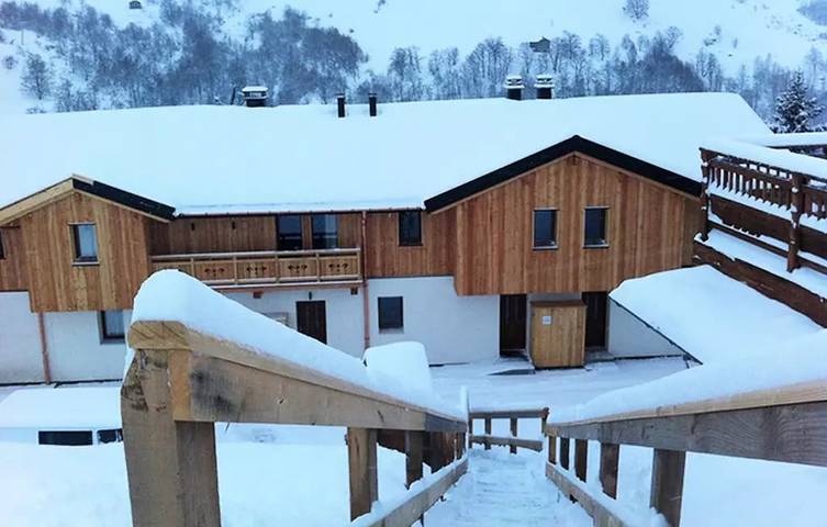 Gîte pour 10 personnes dans Office De Tourisme Les Menuires - 3