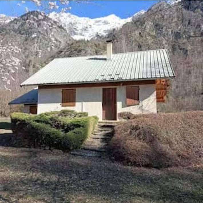 Gîte pour 6 personnes, avec jardin dans Saint-Jacques-en-Valgodemard
