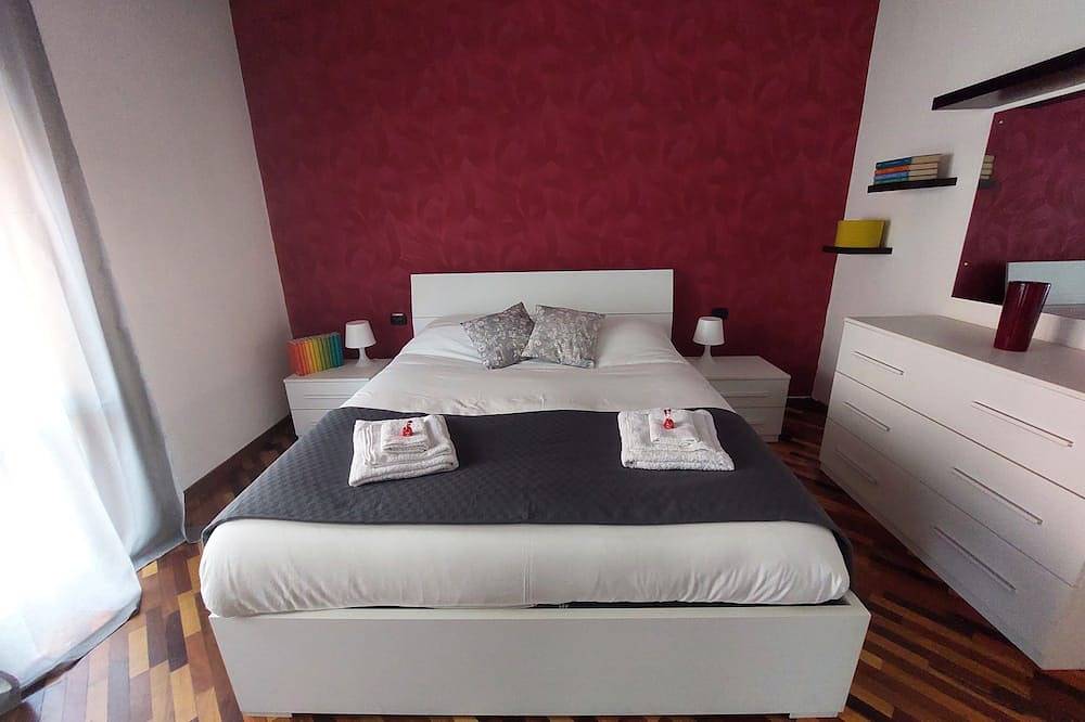 Appartamento intero, V&G apartment Vicenza, 4/5 pax, near old town centre in Vicenza, Provincia di Vicenza