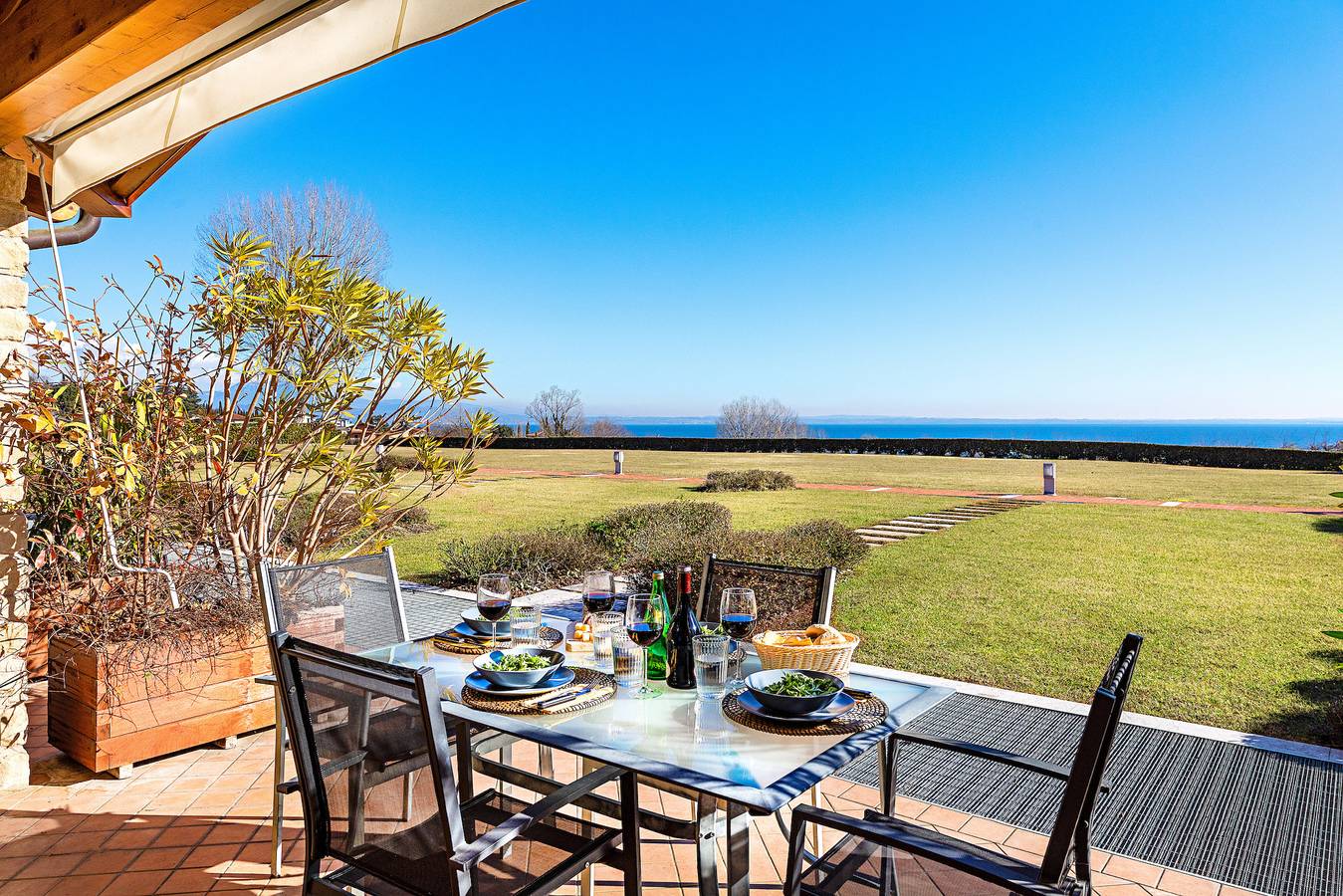 Ganze Wohnung, Montecolo Resort 74 Apartment by Wonderful Italy in Manerba del Garda, Gardasee-Berge