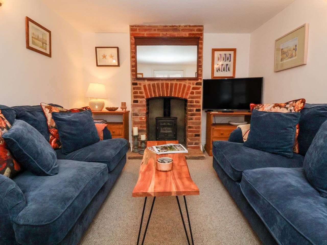 Cobblers Cottage, Southwold in Southwold, Waveney