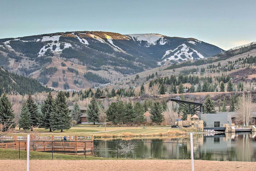 Ganze Wohnung, Neu! Avon Condo - 5 Minuten zum Beaver Creek Resort in Avon, Beaver Creek
