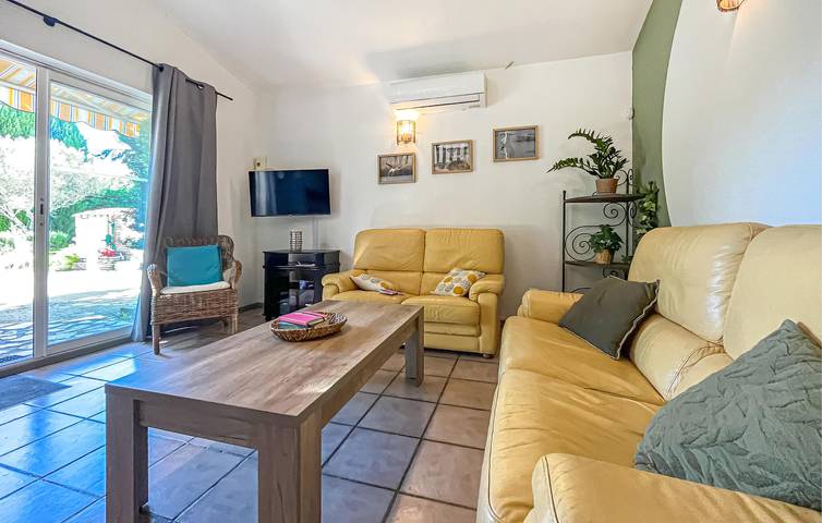 Location de vacances pour 5 personnes, avec piscine et terrasse, animaux acceptés à Aramon - 3