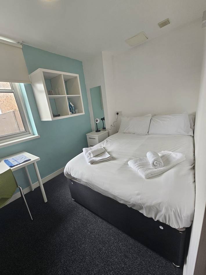 Holiday rental for 2 people in Coventry