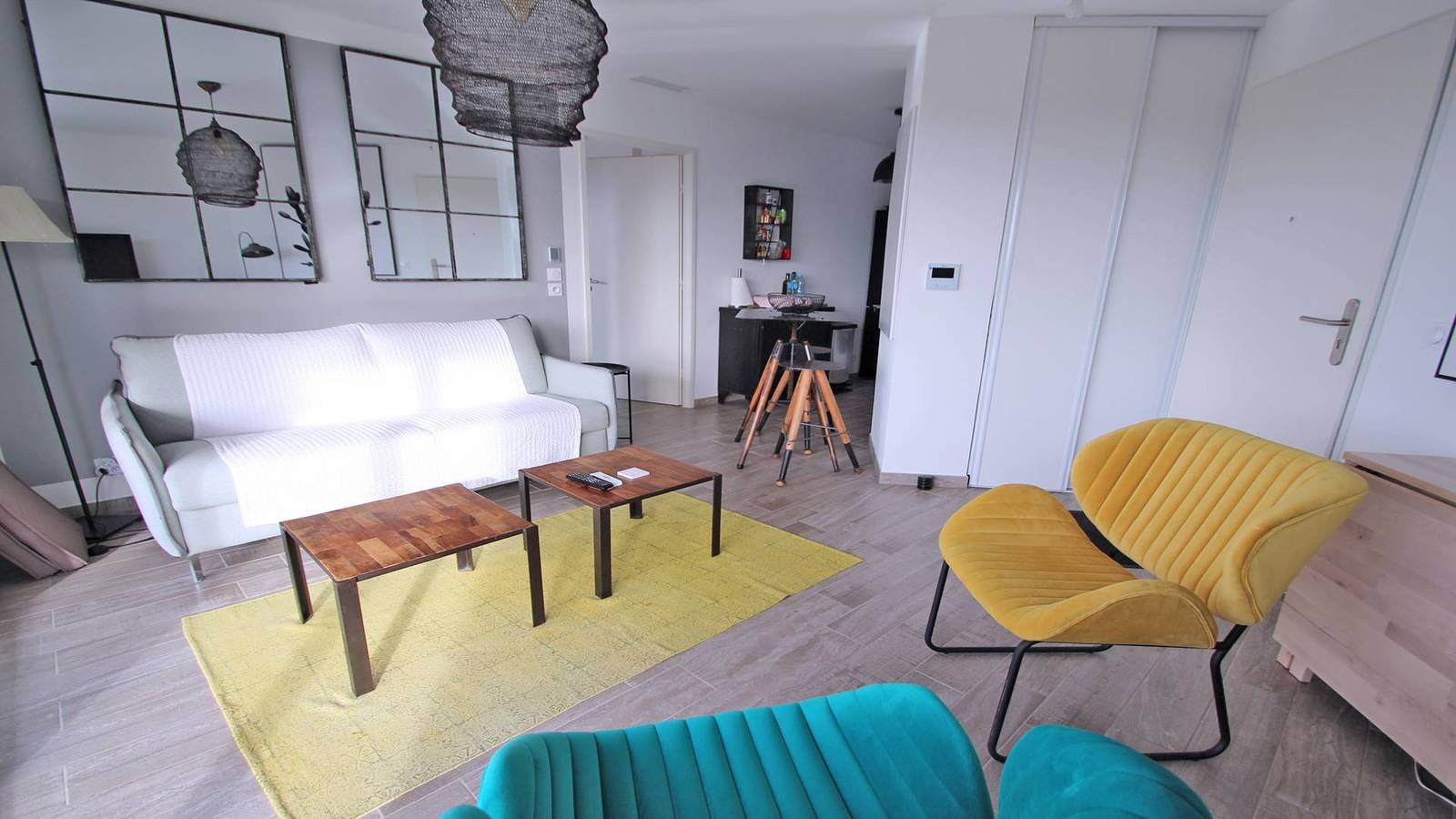 Apartamento vacacional entero, Apartment for 4 people – Swimming pool residence – Air conditioning – Wifi – Sainte Maxime in Sainte-Maxime, Region de Draguignan