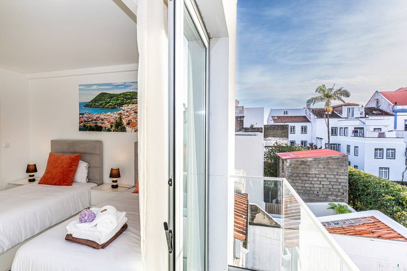 Entire apartment, Guest House Passal - Terceira Studio in São Miguel Island, Ponta Delgada