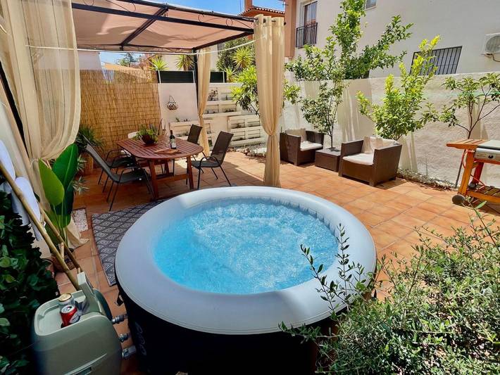 Casa rural para 6 personas, con jardín, Familias con niños en Vega de Granada