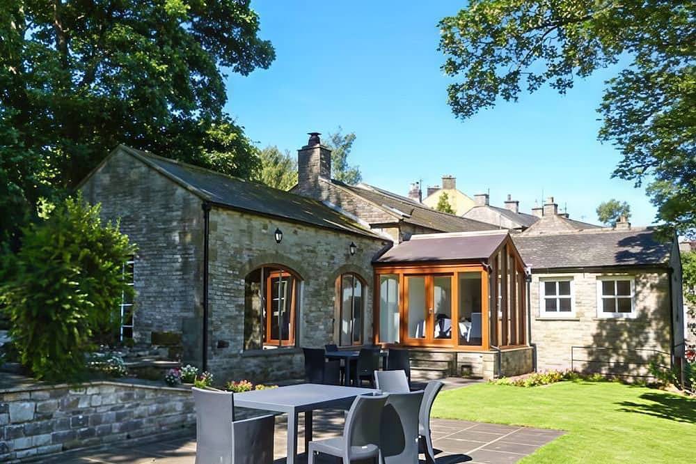 Cottage for 8 People in Middleham, North Yorkshire