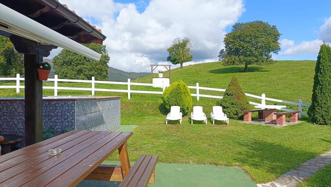 Five-Bedroom House in Villafufre, Cordillera Cantábrica