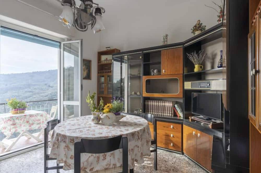 Ganze Wohnung, Ferienwohnung Gabri by Interhome in Pietrabruna, Riviera di Ponente