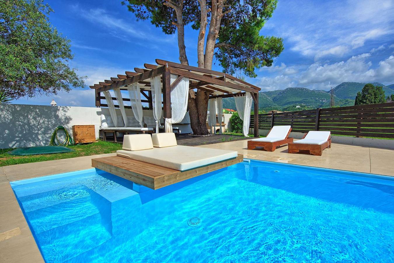 Villa für 5 Personen mit Pool in Acharavi, Korfu
