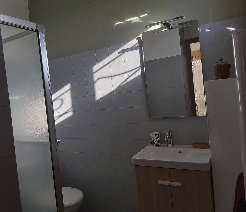 Chez Mo T1 indépendant avec son jardin privatif in Mont Saint-Clair, Sète