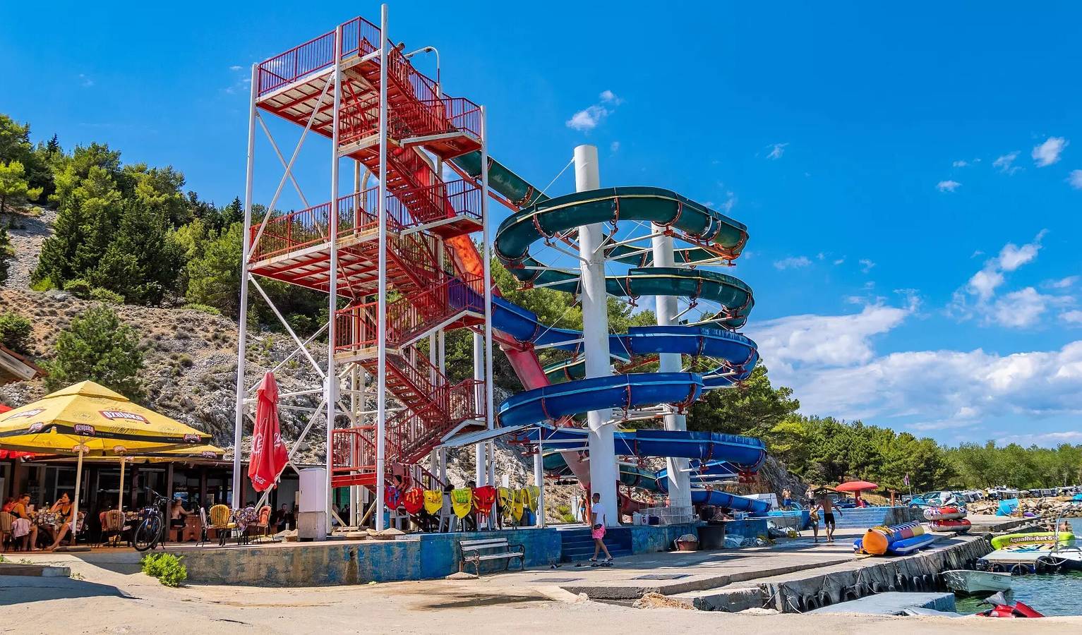 Mobilheim San Marino 3 Zimmer 4 Erwachsene + 2 Kinder in Lopar, Rab