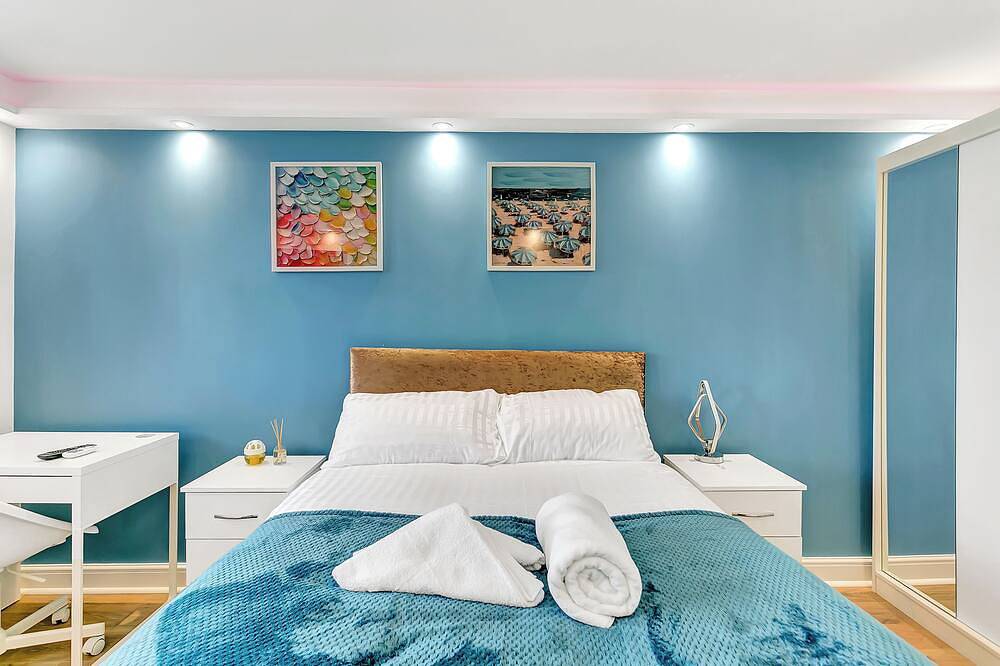 Appartement entier, Aspen Cl – Private Room with Shared Spa & Sauna in Buckinghamshire