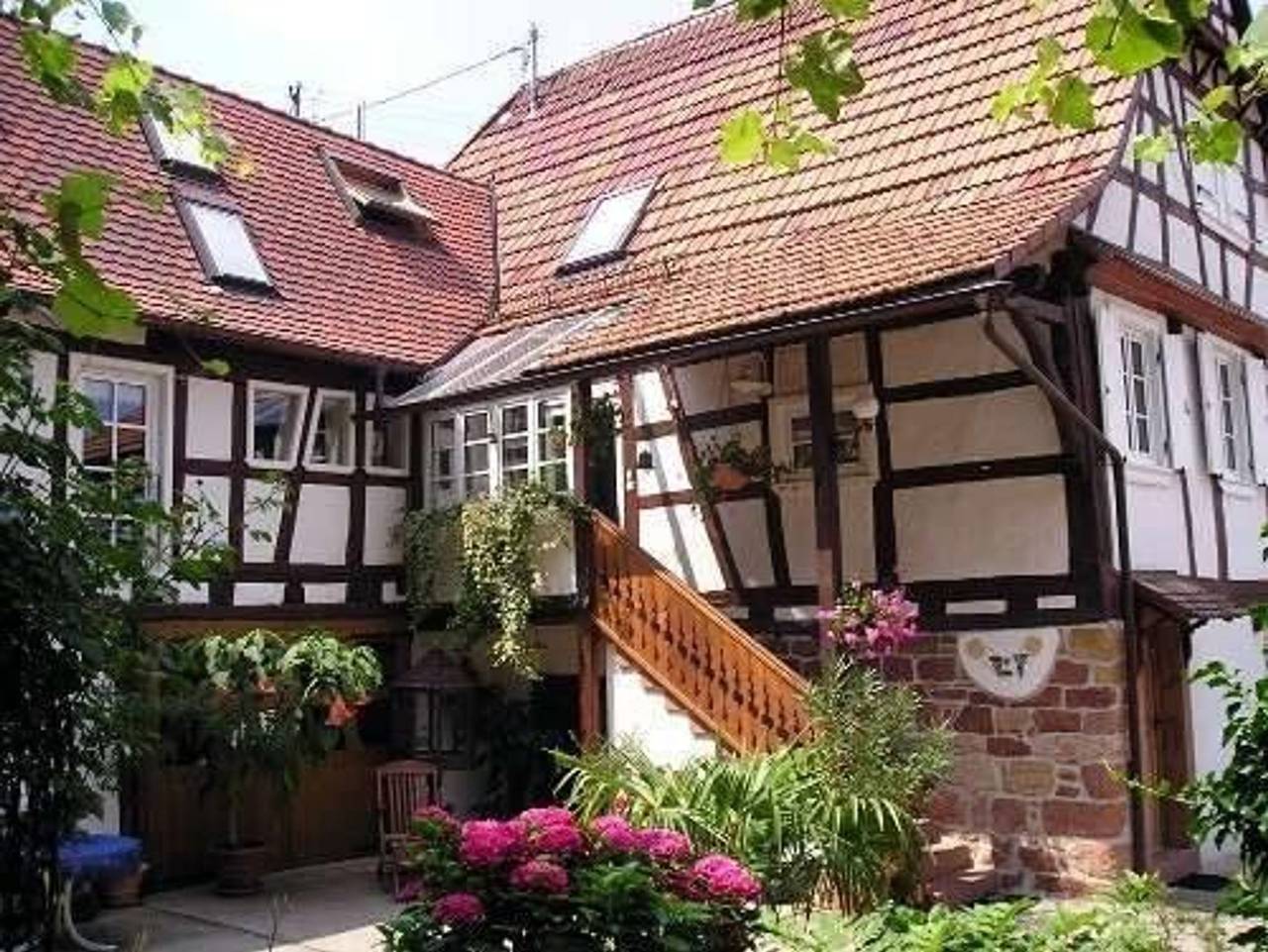 Ganze Ferienwohnung, Appartement Kastanienhof - Appartement/Fewo, Dusche, Wc, Nichtraucher in Dörrenbach, Südliche Weinstraße