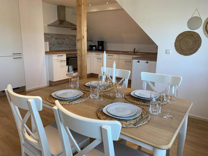 Ferienwohnung für 2 Personen, mit Balkon und Terrasse sowie Ausblick in Montabaur