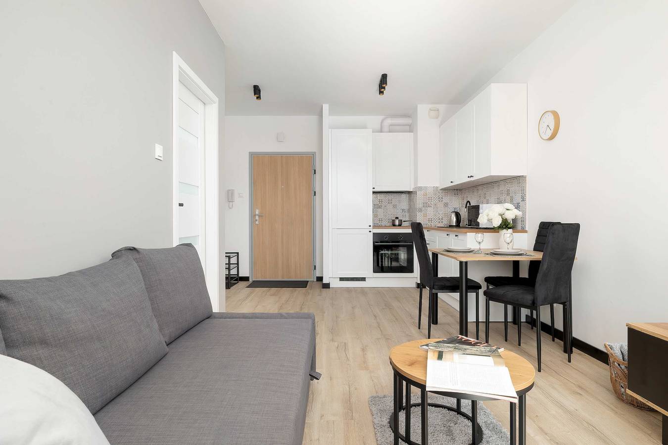 Cały apartament, Modern Apartment with a Balcony | A Place to Work in Chorzów, Śląsk
