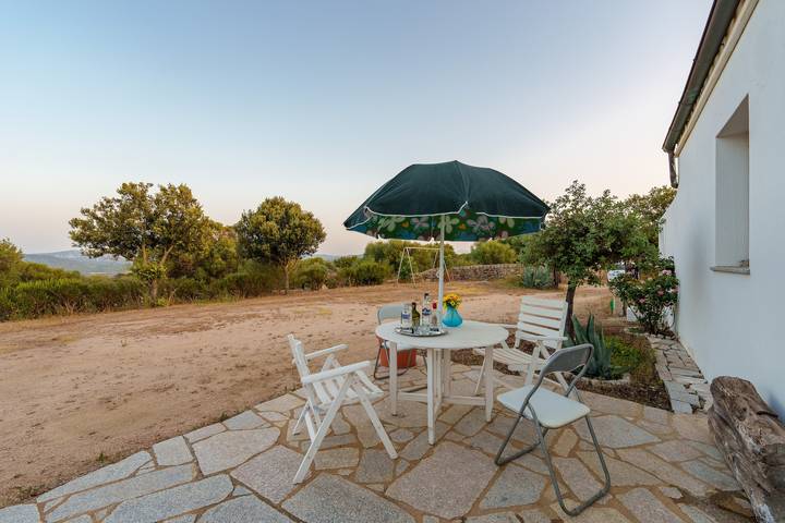 Casa Vacanze 'Casa Vacanza Macciunitta' con giardino privato, Wi-Fi e aria condizionata in Arzachena, Gallura