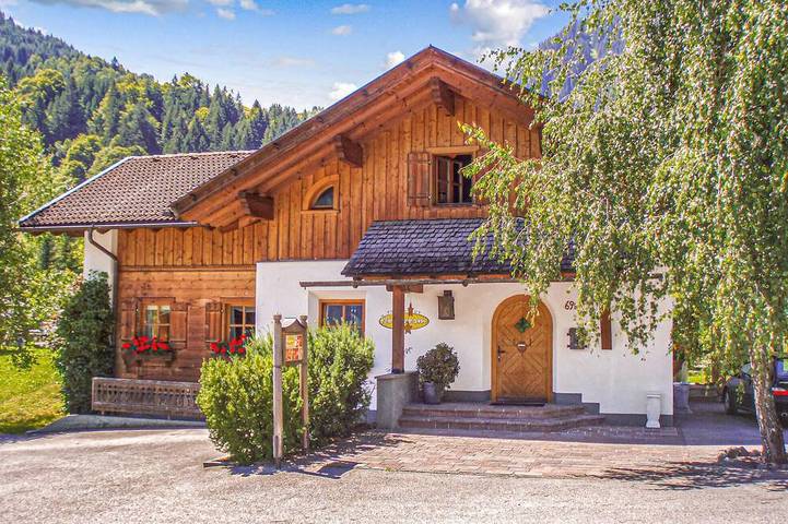 Ferienhaus für 10 Personen, mit Sauna im Montafon