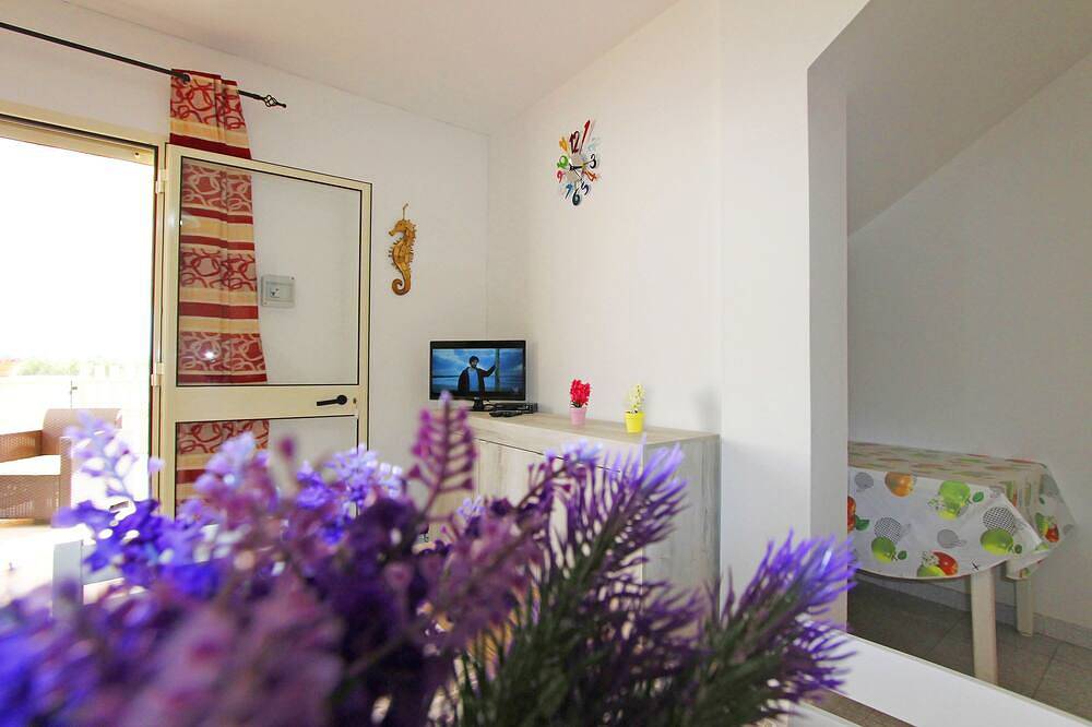 Beachfront house in Marina di Pescoluse, Pescoluse