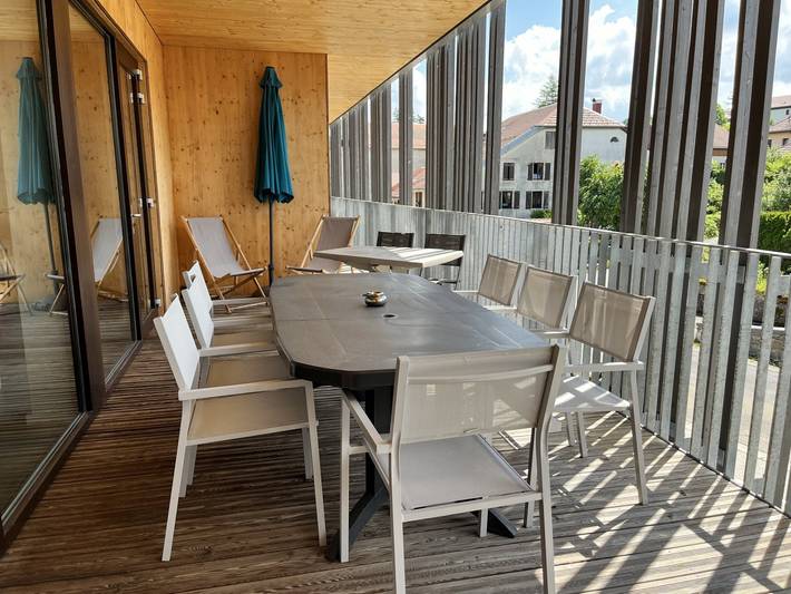 Gîte pour 8 personnes, avec terrasse, animaux acceptés