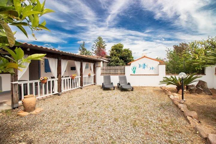 Location de vacances pour 6 personnes, avec jardin dans Cardedu
