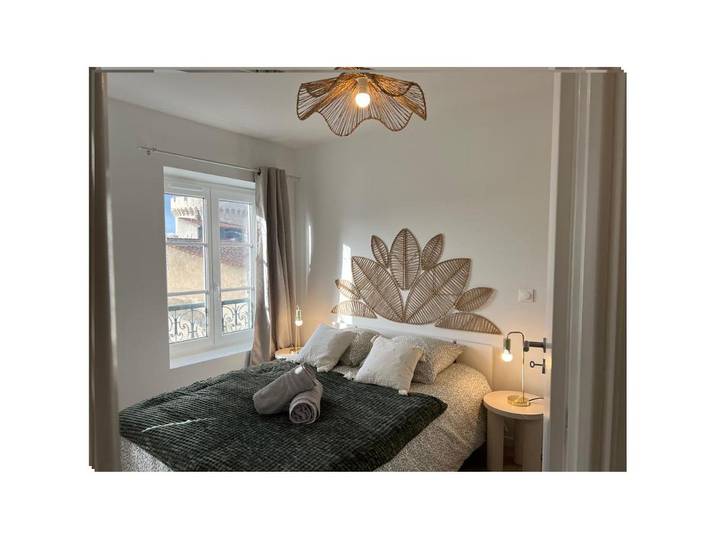 Gîte pour 2 personnes, avec terrasse et vue dans Tour De La Lanterne La Rochelle - 3