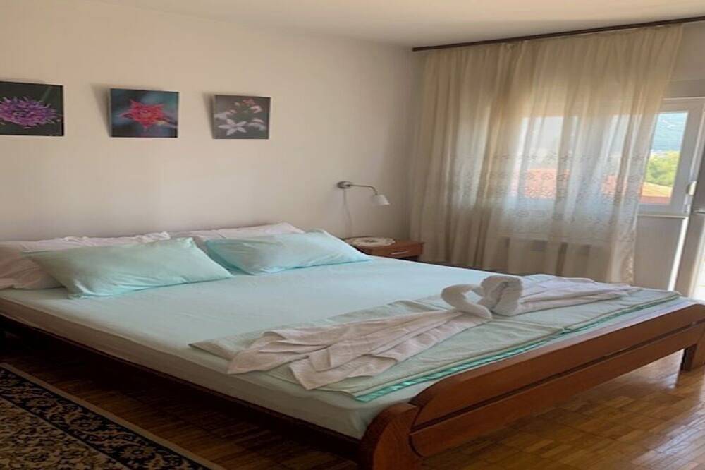 Villa with Sea Views on the South West Coast of Herceg Novi in Boka Kotorska Bay in Sutorina, Montenegro