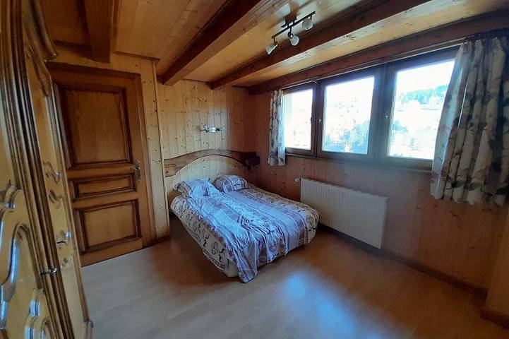 Gîte pour 9 personnes, avec sauna et jacuzzi ainsi que balcon et jardin, animaux acceptés à Sondernach - 4