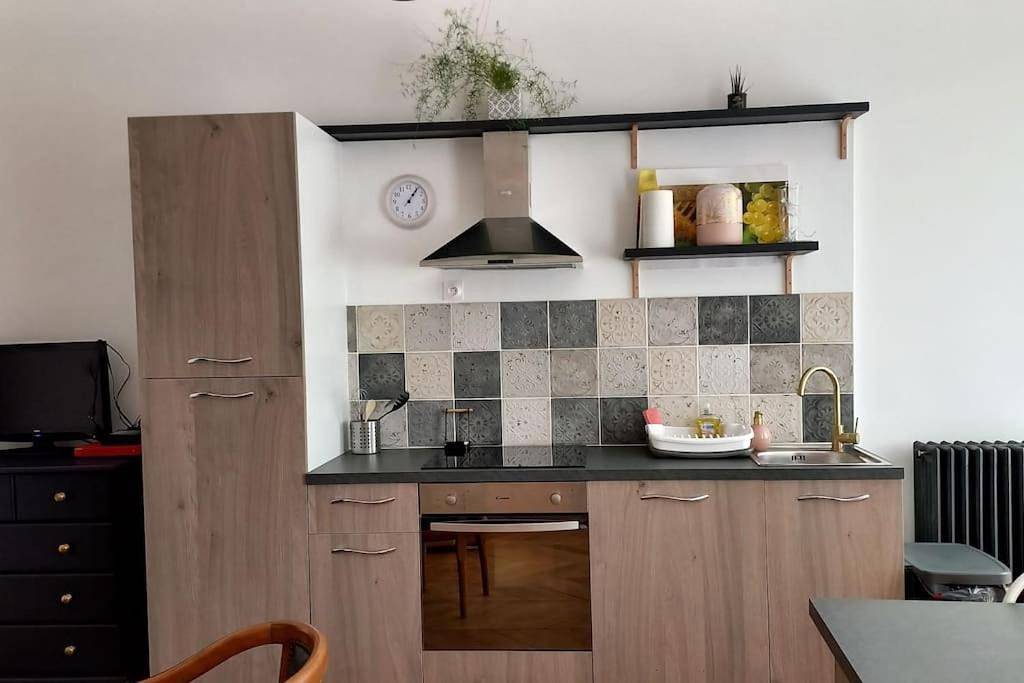 Appartement entier, A 2 pas du marché in Saint-Jean-d'Angély, Région de Saint-Jean-d'Angély