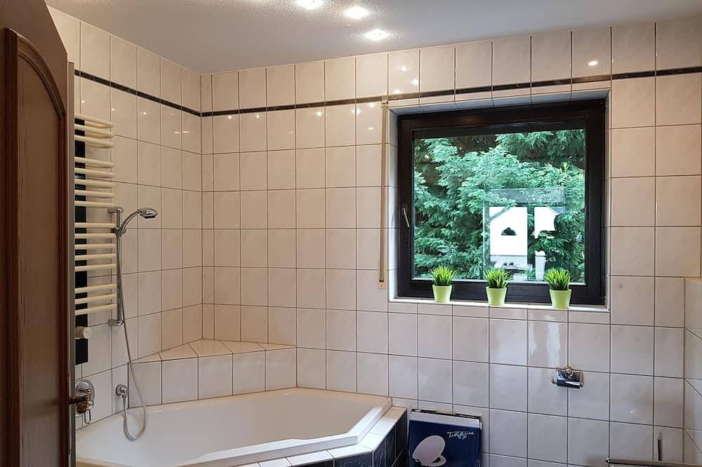 Appartement (100m2) avec 2 chambres et un balcon privé in Trèves, Arrondissement de Trèves-Sarrebourg