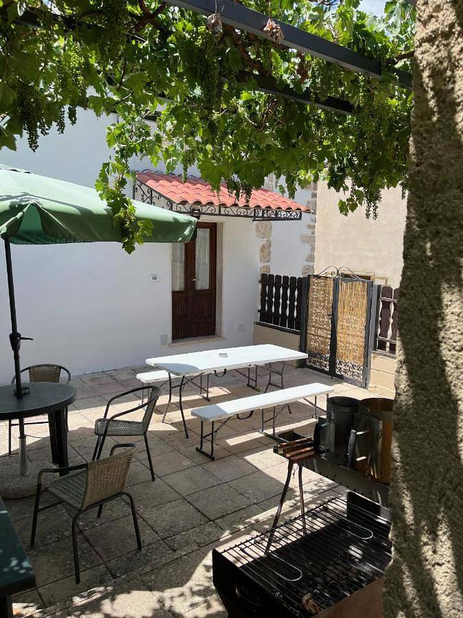 Gîte pour 4 personnes, avec terrasse et vue à Barisciano