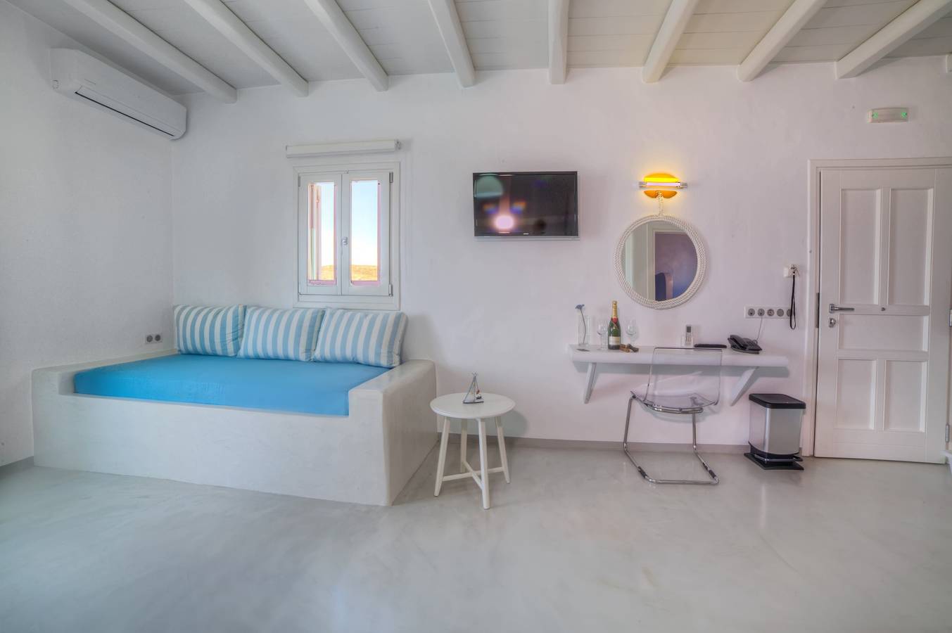 Ganzes Studio, Villa 'Perseis' mit privater Veranda, Wlan und Klimaanlage in Koufonisia, Kykladen