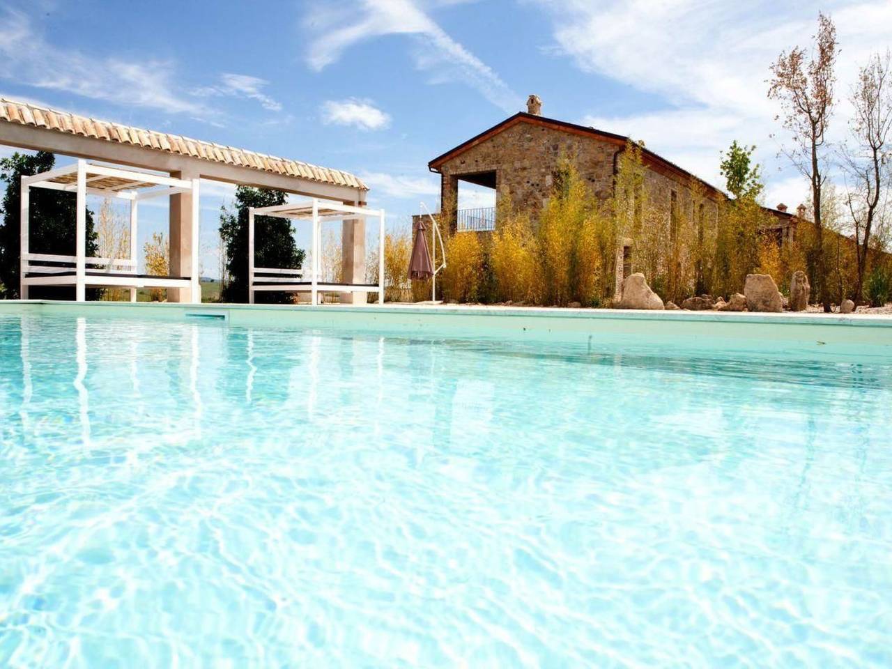 Geheel appartement, Wohnung "Villa Volterra" mit gemeinschaftlichem Pool in Volterra, Provincie Pisa