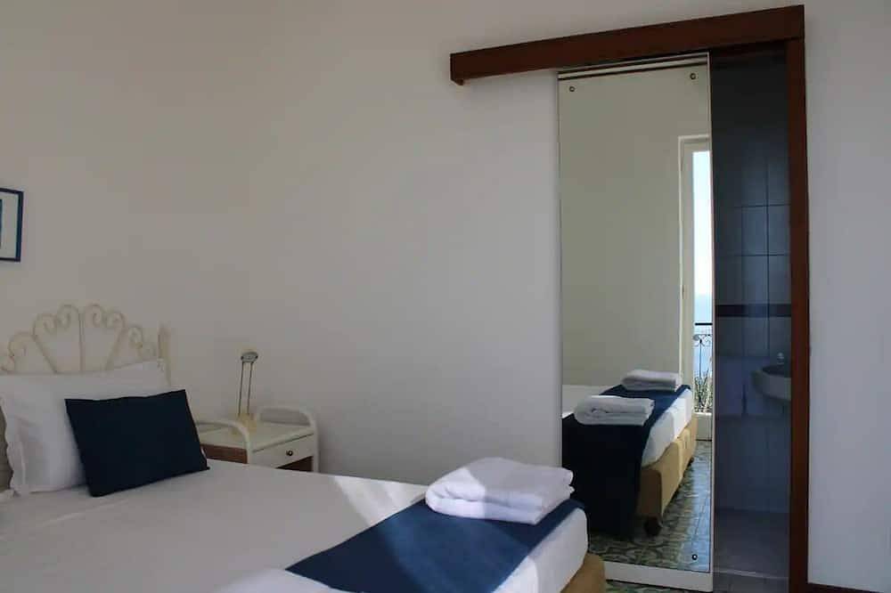 Baia di Nerano is the ideal accommodation for those who like to relax in Provinsen Napoli